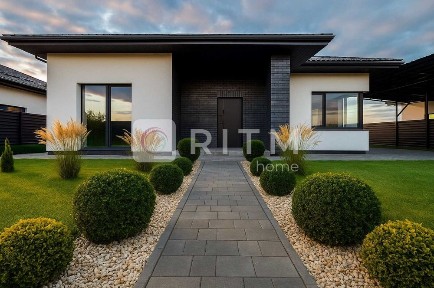 Будинок 120 м² під чистовий ремонт в Боратині на 5 сотках!