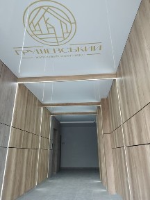 Продається 3 кімнатна квартира з терасою