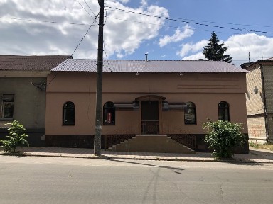 Продам приміщення м Ізюм