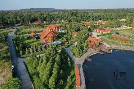 Приватна база відпочинку над Дніпром. Черкаси- Київ