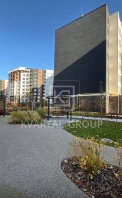 Продаж 2 к квартири біля Набережноі