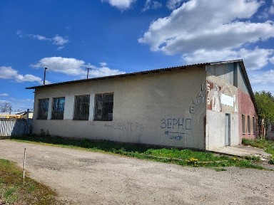 Продається фасадне, окремо стояче виробниче приміщення з земельною ділянкою