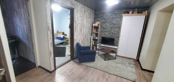 продам 2комн квартиру а Александровском районе, проспект Соборный