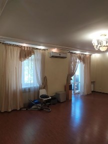 Продам 5- ти комнатную квартиру на Днепрострое