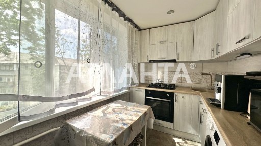 БЕЗ% 3 кімнатна квартира, Воскресенка, І. Юхновського (С. Стальського)
