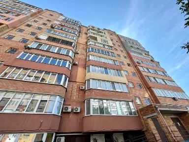 Продаю 3к квартиру в ЖК НіколаГрад з початим ремонтом. ц1