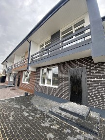 Продаж Таунхасів 75 кв. м центр