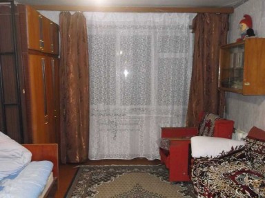 1 кімнатна квартира на Садах 1