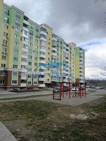 2-х кімнатна квартира на Садах -2