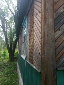 Продаж будинку із господарськими будівлями 238 м. кв.