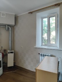 Продам реальную 2ккв с ремонтом рядом с метро Левада или метро Спортивная на одинаковом расстоянии