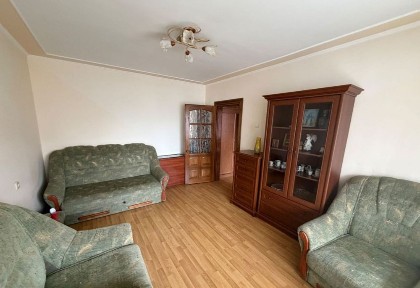 Продаж 2 х кімнатної квартири в зеленому районі Львова.