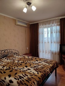Сдам 2 х к. кв. на Песках