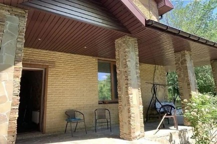 Продаж 3 поверхового будинку з меблями і ділянкою на 20 соток, 528793