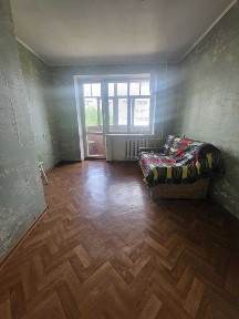Продаж 1 кім. квартири вул Різдвяна 69.