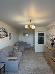 Продаж 1 кімнатна квартира з ремонтом вул. Братів Горобців ( Кедріна) 47