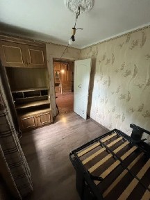 Продажа 3-комнатной квартиры 50.3 м², Болгарская ул.