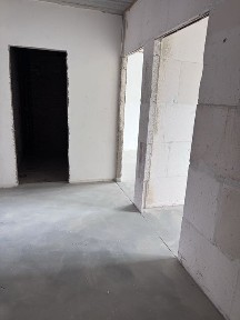 Продаж трикімнатна квартира