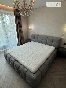 Довготривала оренда 1к квартири на вул. Набережна Перемоги 7 • ID 34467556