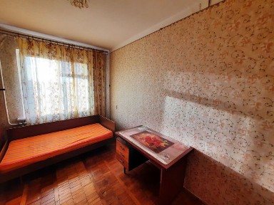 Продаж 2-км кВ. Автовокзал