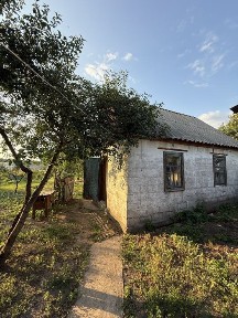 Продається будинок в селі Сурсько-Литовське