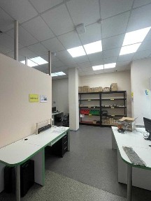 Продаж приміщення з окремим входом, 120 м2
