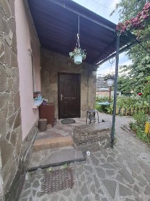 Продається будинок для великої родини
