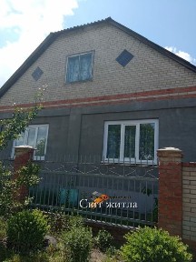 Продаж просторого будинку в м. Охтирка