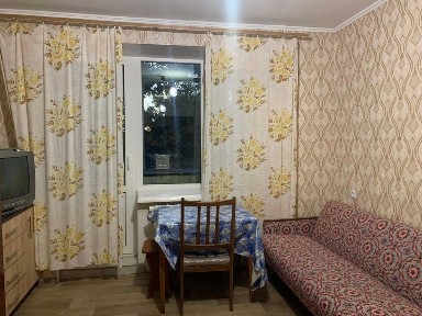 оренда 1 кімн квартири по вул. Тролейбусна !