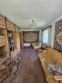 Будинок Страдч біля лісу