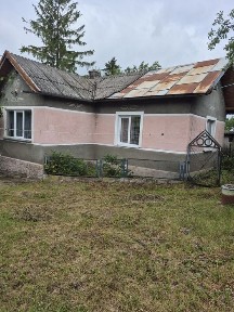 Продаж будинку с Лоні