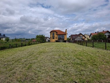 Продаж сучасного будинку, с. Сокільники вул. Хмельницького Б