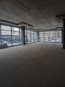 Продаж фасадного приміщення в БЦ по вул. Хімічній, 1328 м2