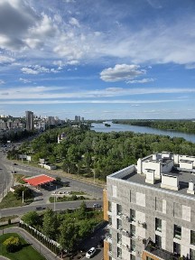 Продам 2к с видом на Днепр, Победа/ Перемога