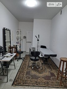 Продаж комерційного приміщення на вул. Гнатюка, площа 23 кв. м • ID 34483938