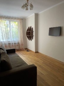 Оренда квартири з паркінгом. Швабська/Проспект Свободи