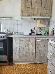 Оренда 2 км. кв. вул. Незалежності 152 ( Майзлі), автономне опалення, є все необхідне. Можна на 1,2 місяці