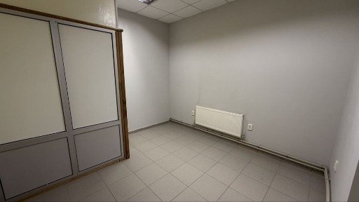 Здам в оренду маленький кабінет в центрі міста