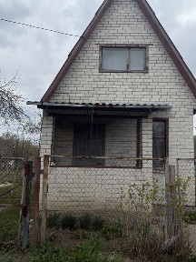 Продаж доглянутої двоповерхової дачі з каміном у Березанці!
