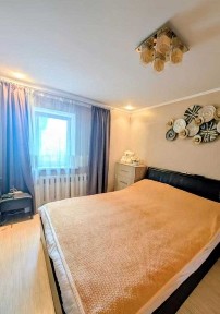 Продаж будинку мікрорайон Лезнево
