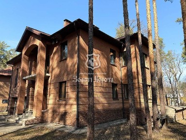 Комерційний об'єкт, 2 пов. Готовий до ремонту. с. Мощун, Бучанський р-н