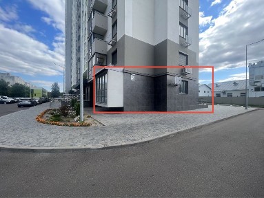 Продаж кутового комерційного приміщення ЖК Злагода
