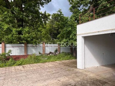 Продаж будинку в селі Горенка! Газ! 255 кв. м з ремонтом!