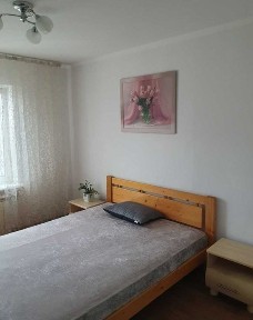 Продам 2-х ком на Сахарова