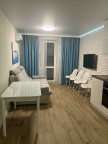 Здається Шикарна 2 кімната квартира район Академічний.