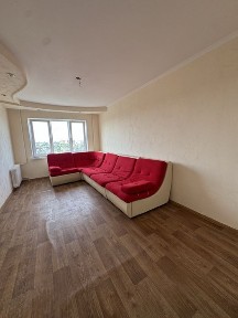 Продаж 3-квартири на Грушевського біля Водолія