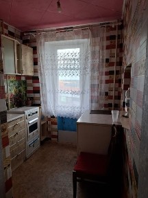 Здаю малосімейку на 4 Зарічному