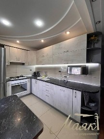 ВЛАСНИК Продаж 3км. кв, вул. Деповська