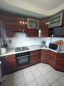 Продам 3 кв. по ул. Василия Сергиенко (низы) 8/9.19000 у.е. торг.