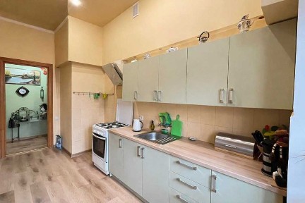 Продаж квартири на вул. Опільського